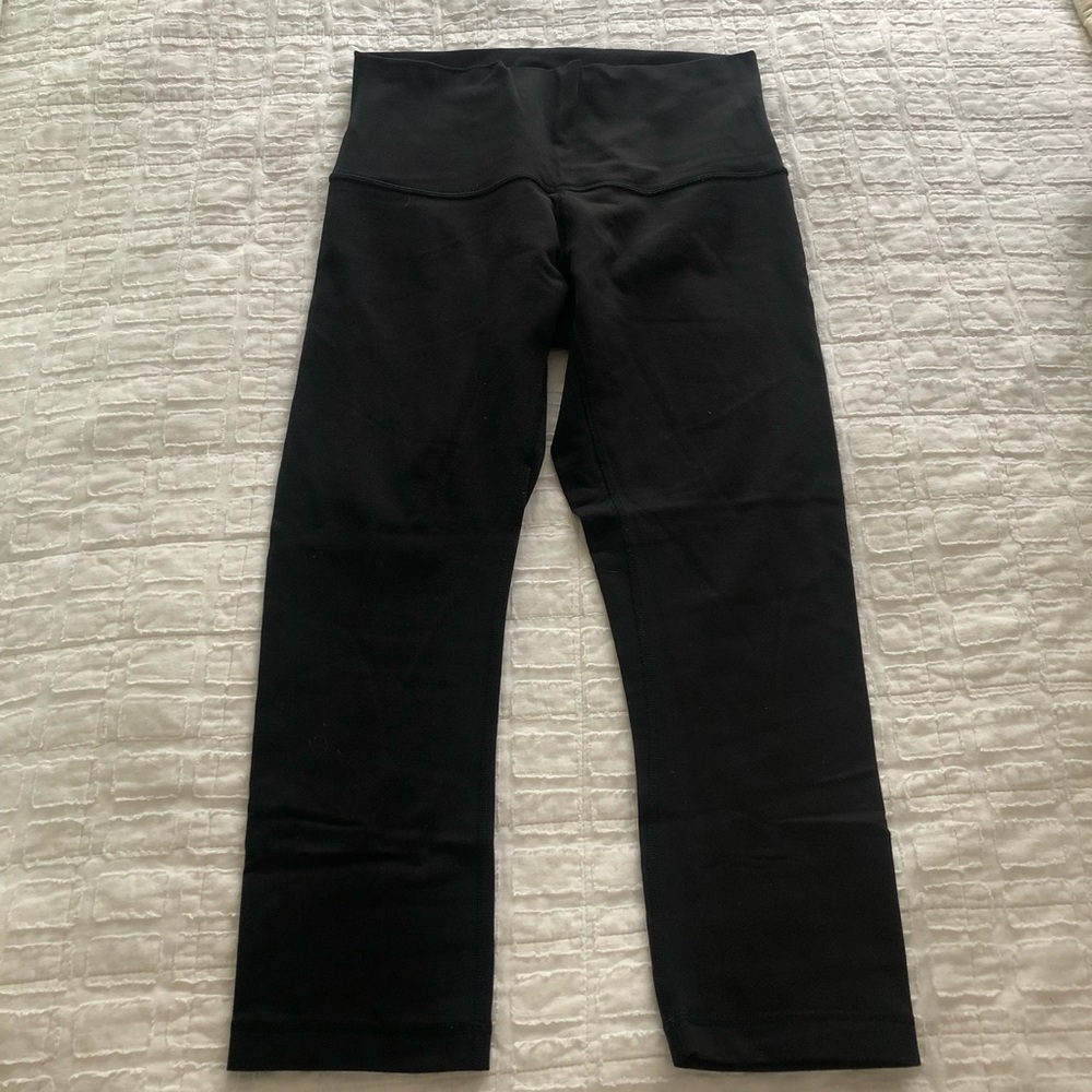 Lululemon Wunder Under high waisted crops